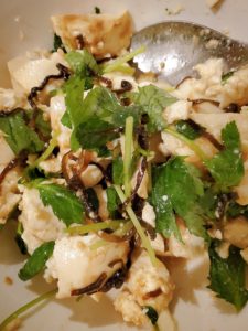 豆腐と三つ葉の塩昆布サラダ